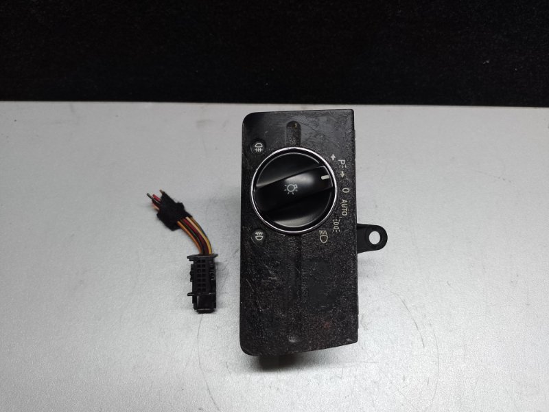 Блок керування освітленням MERCEDES E-CLASS W211 02-09 A 211 545 07 04 9116