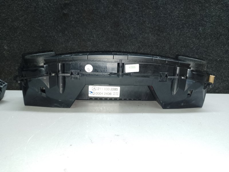 Блок керування піччю MERCEDES E-CLASS W211 02-09 A 211 830 40 85 — 3