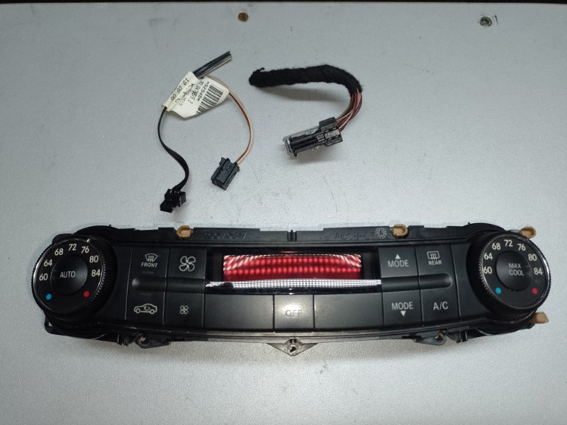 Блок керування піччю MERCEDES E-CLASS W211 02-09 A 211 830 40 85 — 5