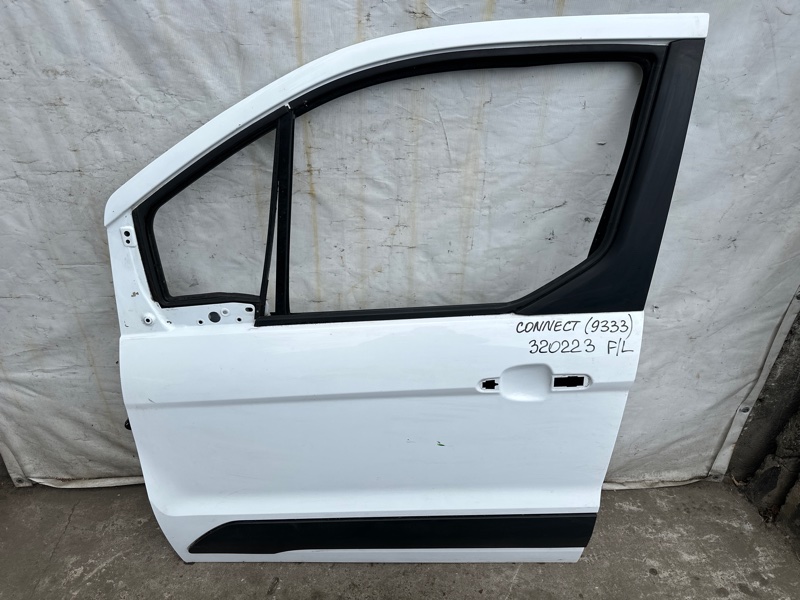 Двері передні ліві FORD TRANSIT CONNECT 13-24 KT1Z-6120125-B — 2
