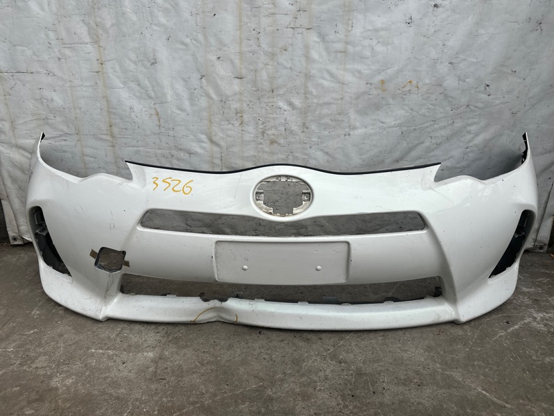 Бампер передній TOYOTA PRIUS C/AQUA 11-14 52119-52980 — 2