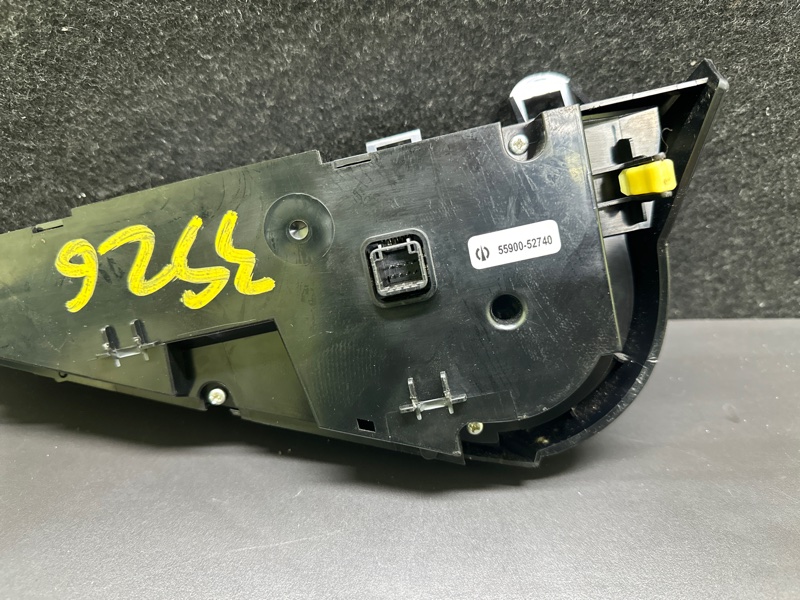 Блок керування піччю TOYOTA PRIUS C/AQUA 11-14 55900-52740 — 5