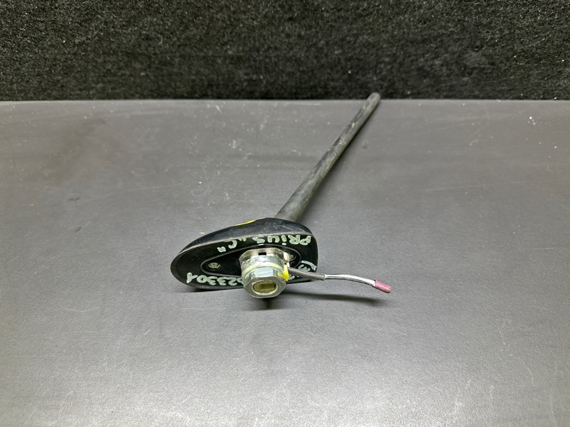 Антена TOYOTA PRIUS C/AQUA 11-14 86300-52550 — 3