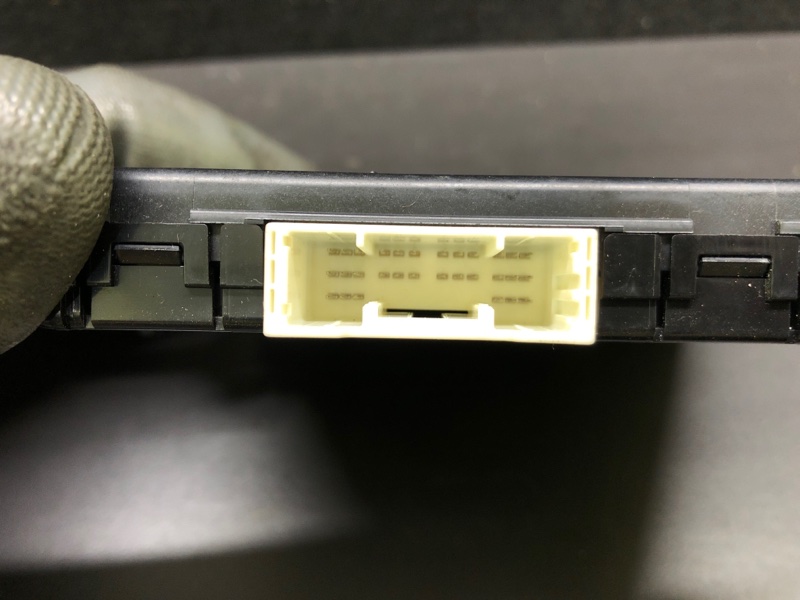 Блок комфорту TOYOTA PRIUS C/AQUA 11-14 89220-52521 — 4