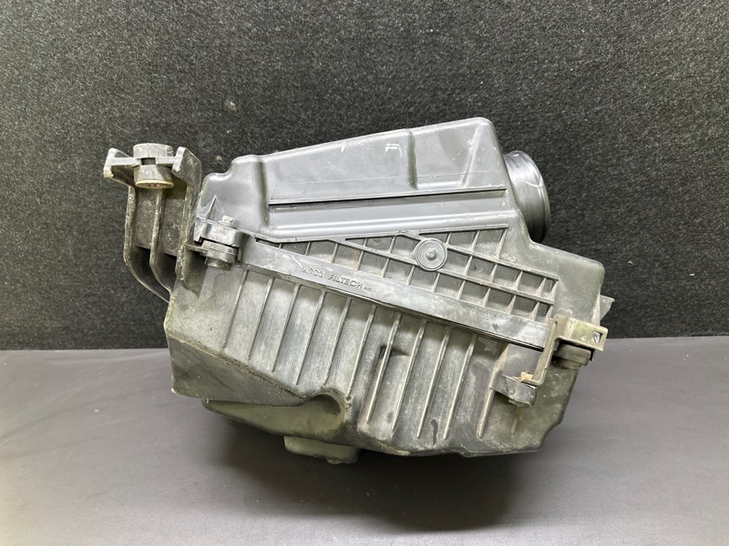 Корпус повітряного фільтра HONDA ACCORD COUPE 03-07 17244-RCA-S00 — 3