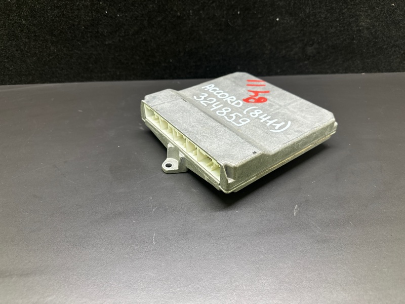 Блок керування двигуном HONDA ACCORD COUPE 03-07 37820-RCA-A75 — 3