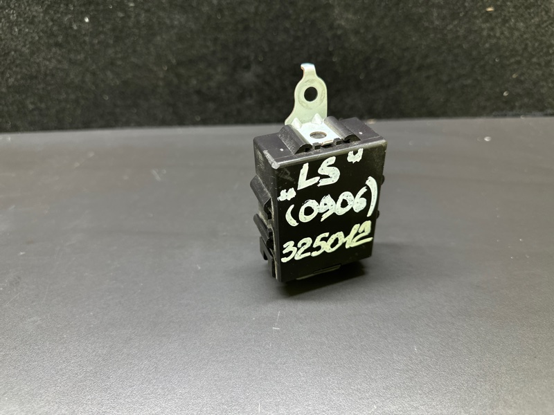 Блок керування тиском в шинах LEXUS LS460 06-12 89112-50030 — 2