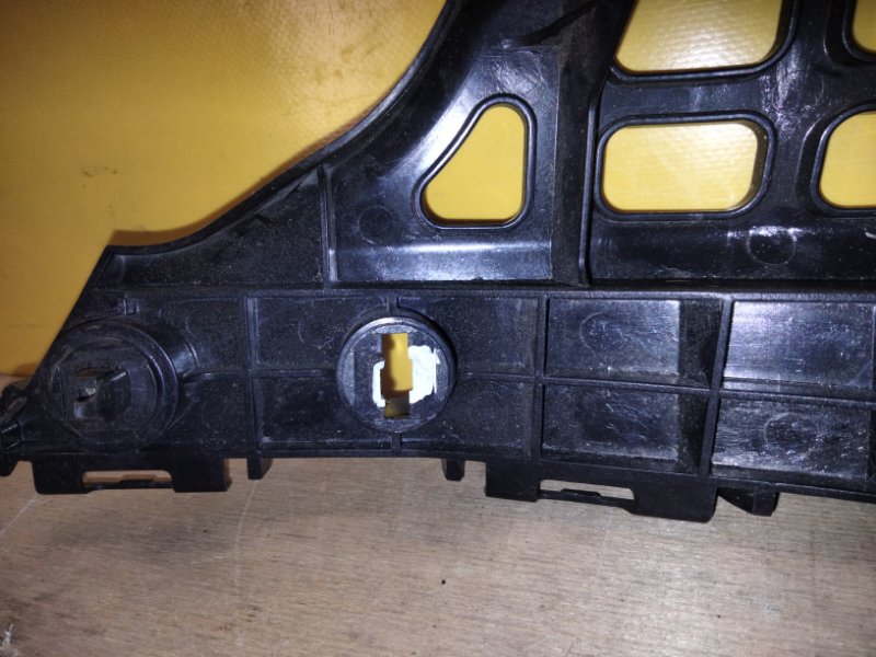 Кронштейн/кріплення переднього бампера праве TOYOTA AURIS 13-18 5253502050 — 4