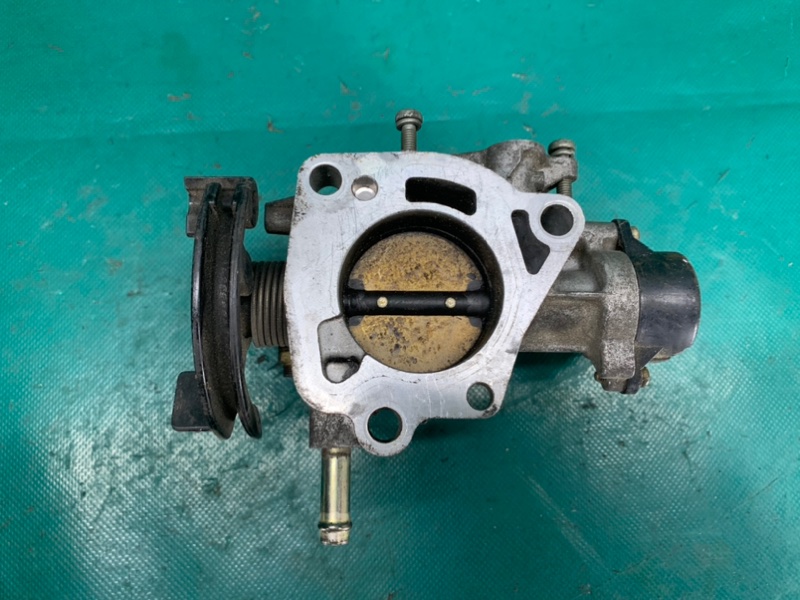 Дросельна заслінка TOYOTA YARIS 00-05 — 5