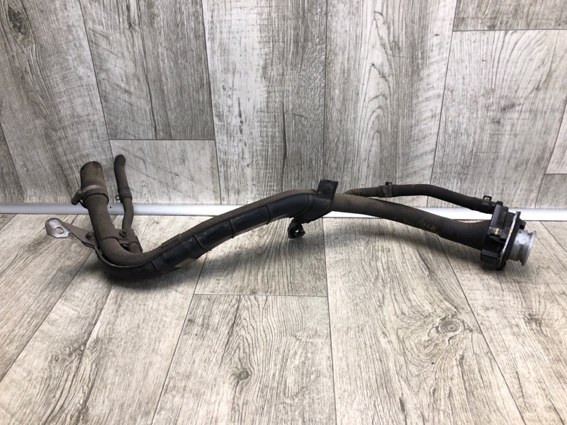 Горловина паливного бака KIA FORTE BD 18-21 31030-M7500 — 2