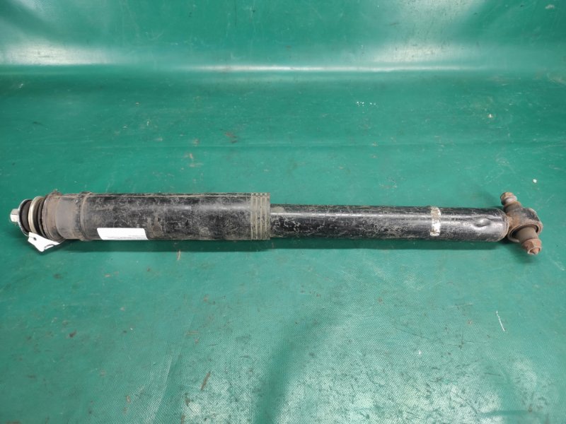 Амортизатор задній правий TOYOTA COROLLA 150 06-13 48530-80395 — 3