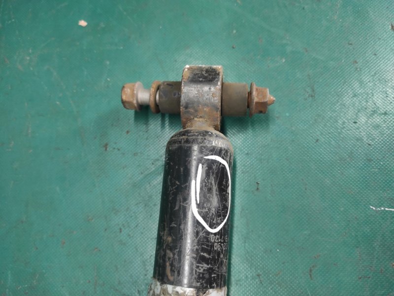 Амортизатор задній правий TOYOTA COROLLA 150 06-13 48530-80395 — 4
