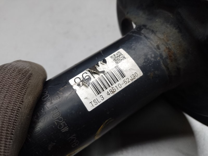 Амортизатор передній правий TOYOTA PRIUS C/AQUA 11-14 48510-52J30 — 3