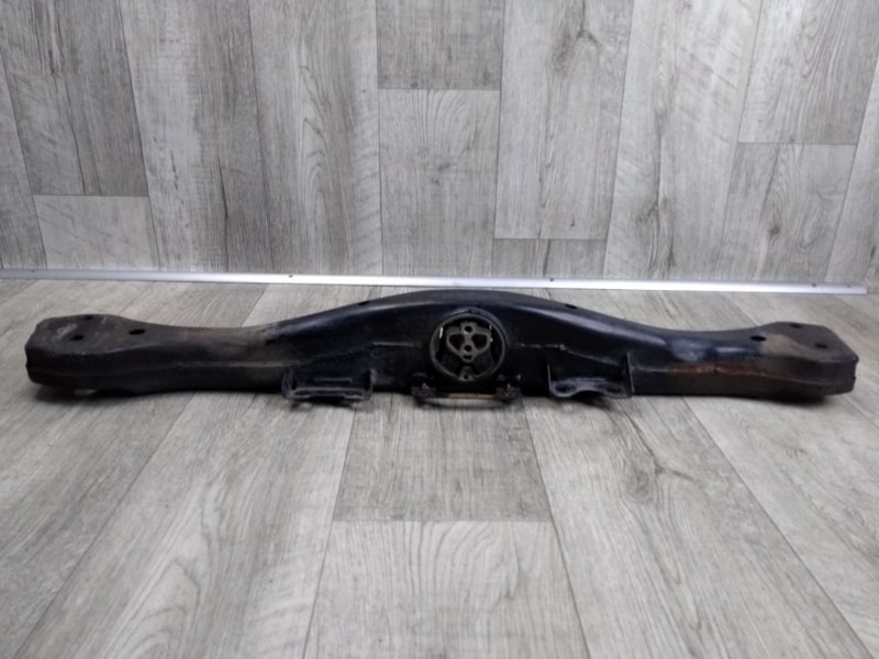 Балка під КПП PORSCHE CAYENNE 02-07 95534122500