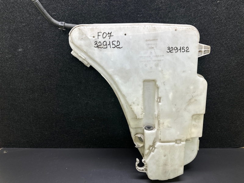 Бачок омивача BMW 7 SERIES (F01-F04) 08-15 61 66 7 269 667