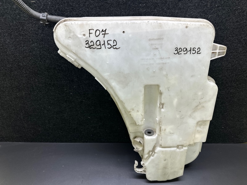 Бачок омивача BMW 7 SERIES (F01-F04) 08-15 61 66 7 269 667 — 2