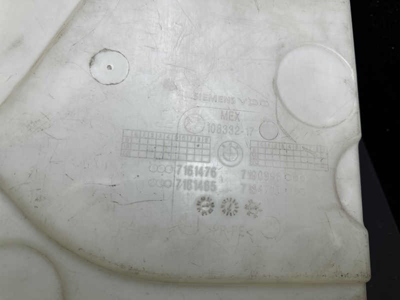 Бачок омивача BMW X5 (E70) 07-13 61 67 7 161 477 — 5