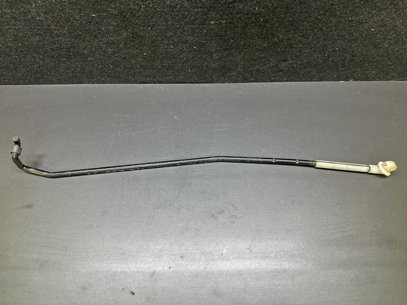 упор капота TOYOTA PRIUS C/AQUA 11-14 53440-52250 — 2