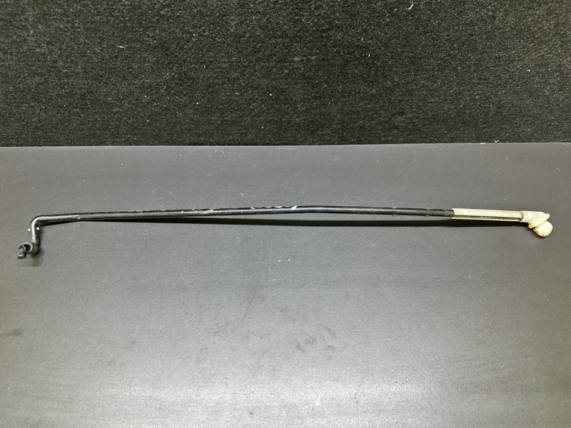упор капота TOYOTA PRIUS C/AQUA 11-14 53440-52250 — 3