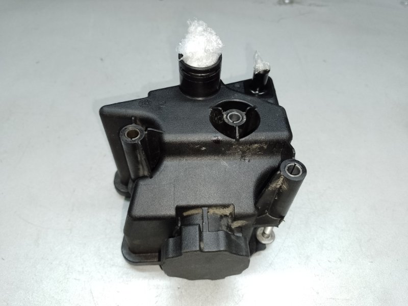 Бачок гідропідсилювача керма MERCEDES E-CLASS W211 02-09 A 000 460 09 83 — 3