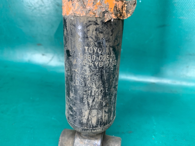 Амортизатор задній правий TOYOTA AURIS 06-12 48530-09N80 — 4