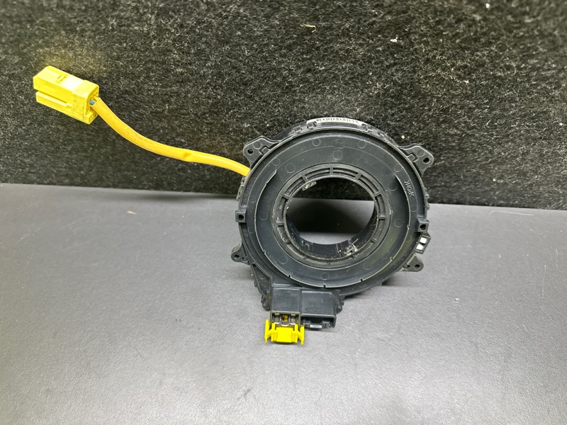 Шлейф Airbag TOYOTA TACOMA 95-04 84306-0C010 — 4