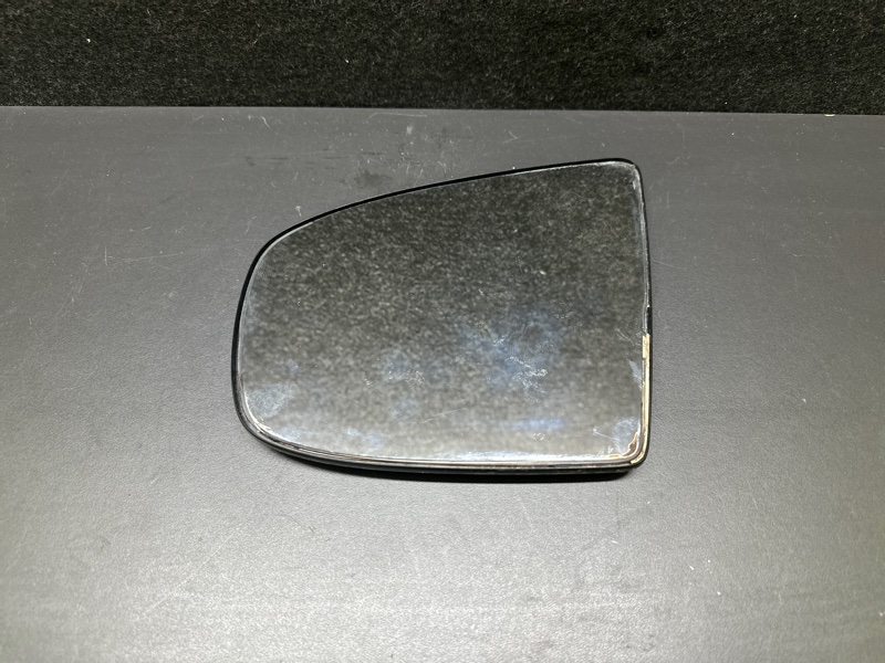 Дзеркальний елемент лівий BMW X5 (E70) 07-13 51 16 7 174 987