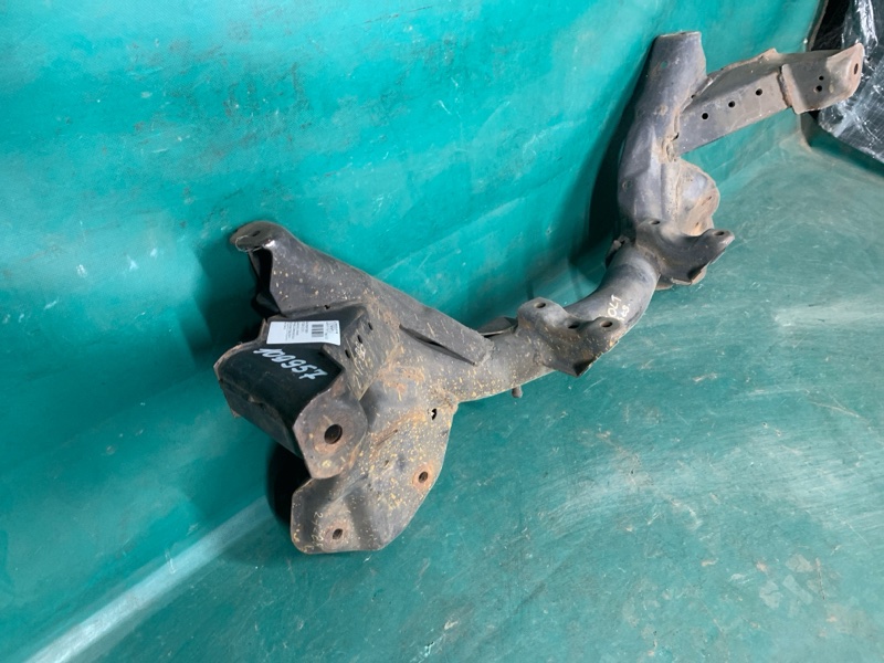 Балка передньої підвіски MITSUBISHI COLT 92-02 MR198864 — 3