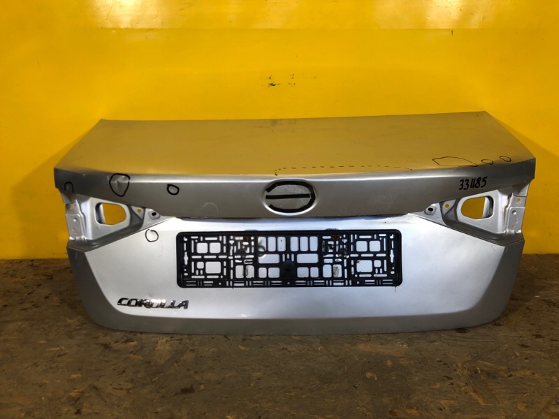 Кришка багажника TOYOTA COROLLA 18- 6440102F20