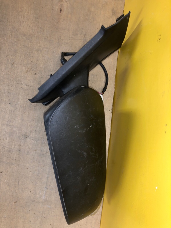 Дзеркало праве TOYOTA YARIS 11-20 87910-0D600 — 3