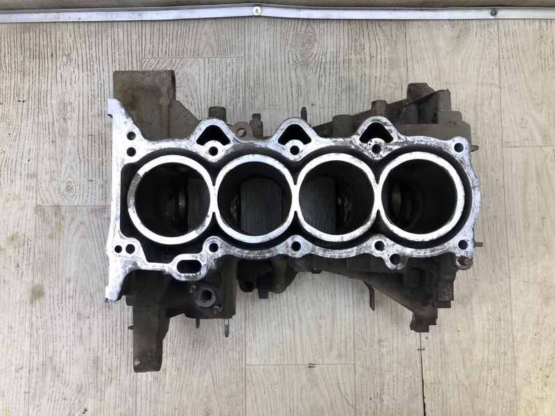 Блок двигуна TOYOTA PRIUS - 11 97-03 1140129686 — 2