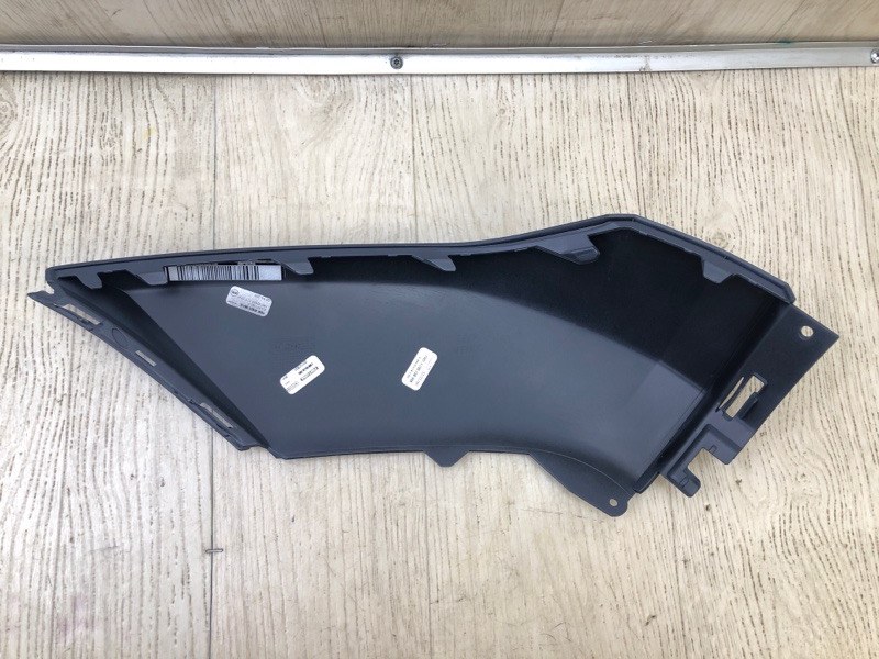 Накладка бампера передня права AUDI Q5 18- 80A807062F — 2