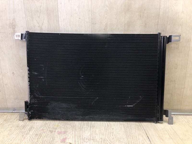 Радіатор кондиціонера AUDI Q8 E-TRON 19- 4M0816411D — 2