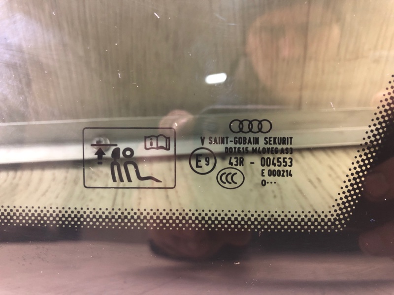 Скло у кузов заднє праве AUDI Q8 E-TRON 19- 3TS3714425 — 4