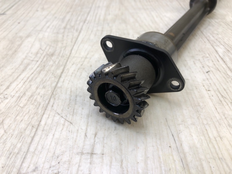 Вал балансувальний правий TOYOTA LAND CRUISER 90 96-03 1360167010 — 2