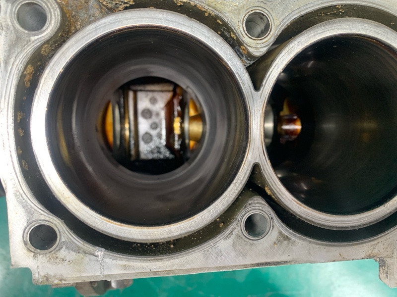Блок двигуна KIA MAGENTIS 05–10 212Y2-25H00B — 4