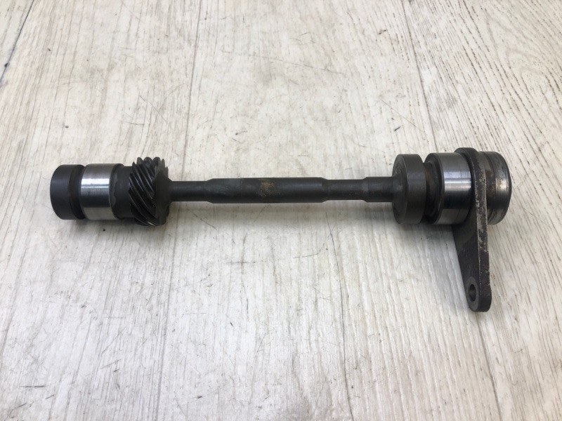 Вал балансувальний TOYOTA SUPRA 86-92 1361242020 — 2