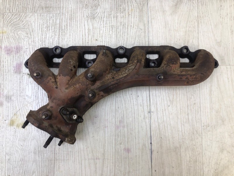 Колектор випускний TOYOTA SUPRA 86-92 1714143010