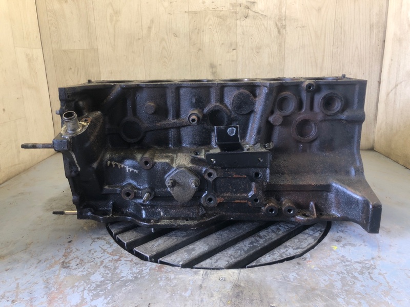 Блок двигуна TOYOTA SUPRA 86-92 1140149585 — 2