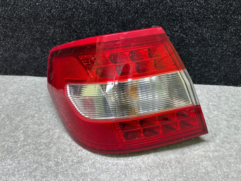 Ліхтар зовнішній лівий LINCOLN MKZ 07-09 6H6Z-13405-B
