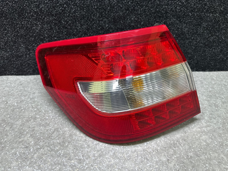 Ліхтар зовнішній лівий LINCOLN MKZ 07-09 6H6Z-13405-B — 2