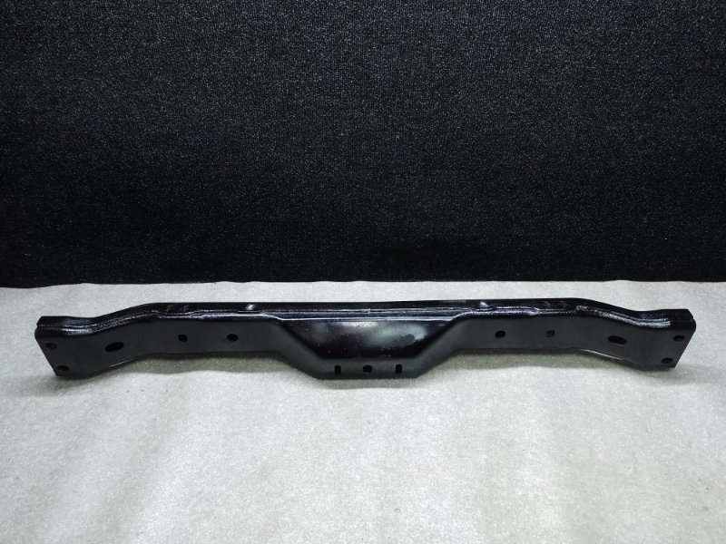 Балка під КПП HUMMER H3 05-10 15076524 — 2