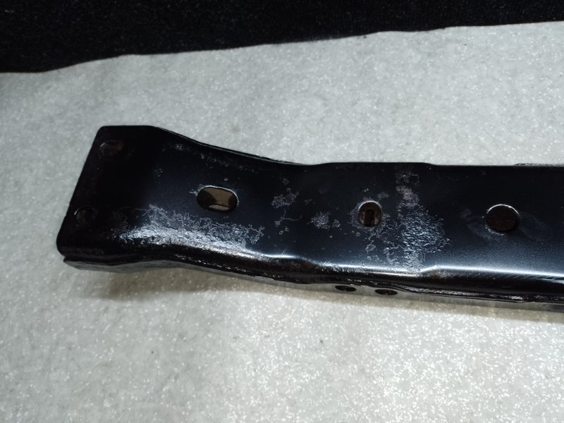 Балка під КПП HUMMER H3 05-10 15076524 — 5