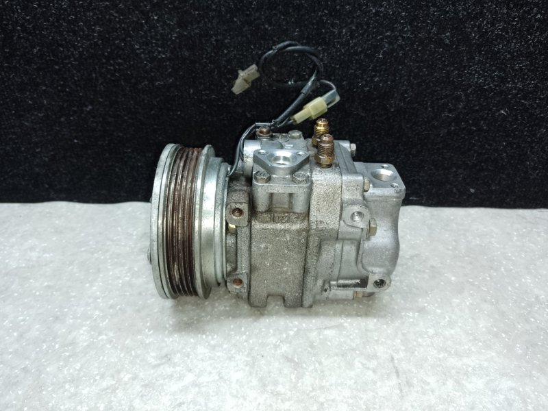 Компресор кондиціонера TOYOTA COROLLA E90 87-91 8832012670 — 4