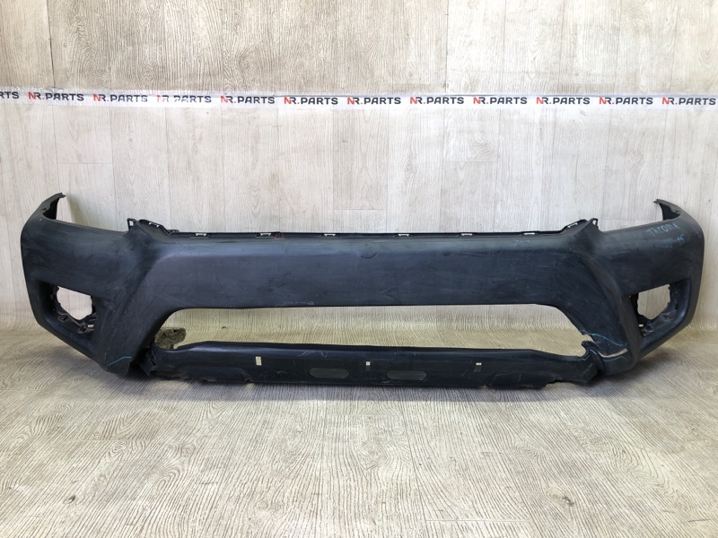 Бампер передній TOYOTA TACOMA 05-15 52119-04060