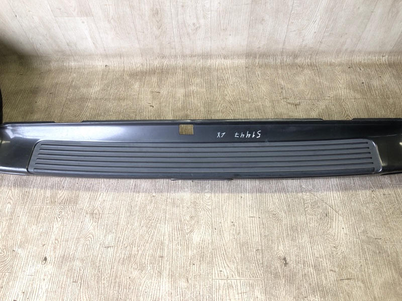 Бампер задній LEXUS LX470 98-07 52159-60131 — 5