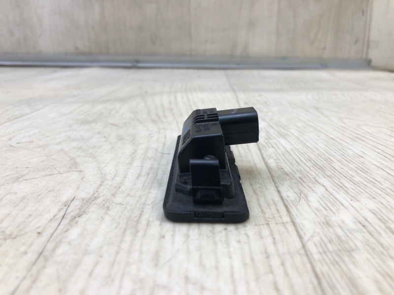 Підсвічування номера LINCOLN MKX 07- 8T5Z-13550-B — 3