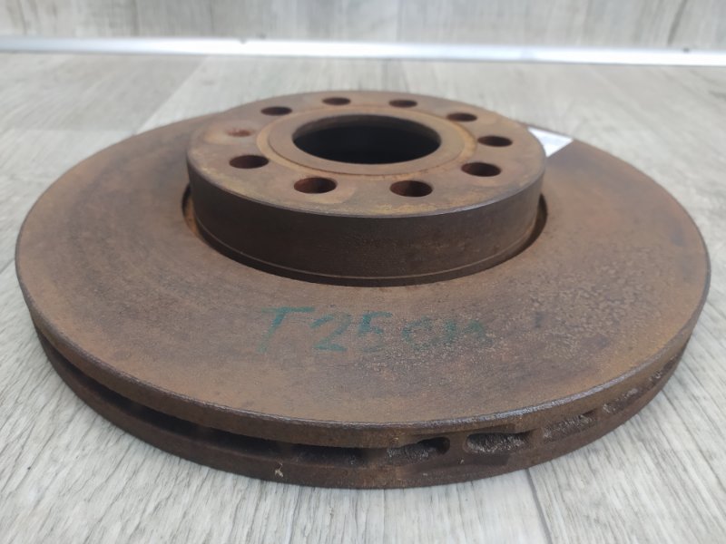 Гальмівний диск передній VOLKSWAGEN JETTA 05-10 1K0615301T — 3