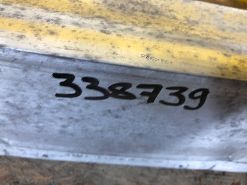 Підсилювач переднього бампера AUDI Q8 E-TRON 19- 4KE 807 109 B — 2