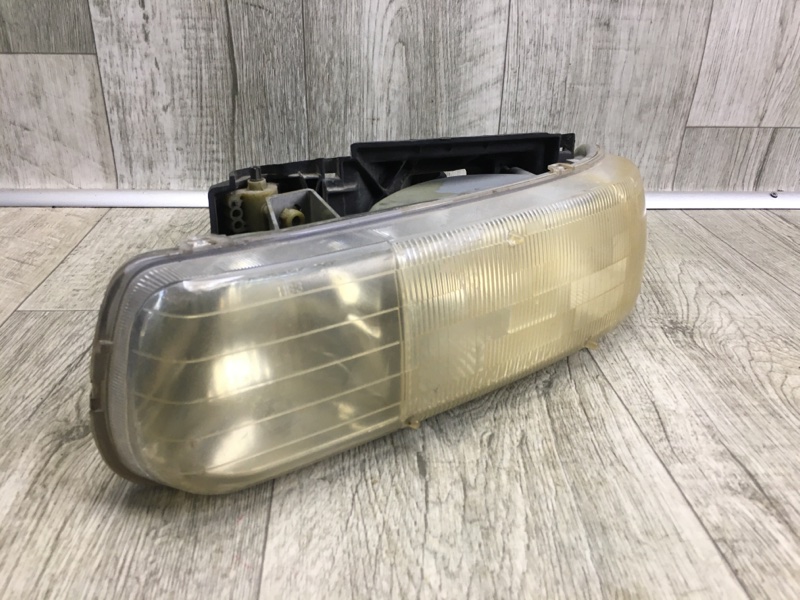 Фара ліва CHEVROLET SUBURBAN 00-06 16526133 — 2